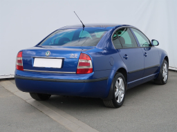 Škoda Superb 2008