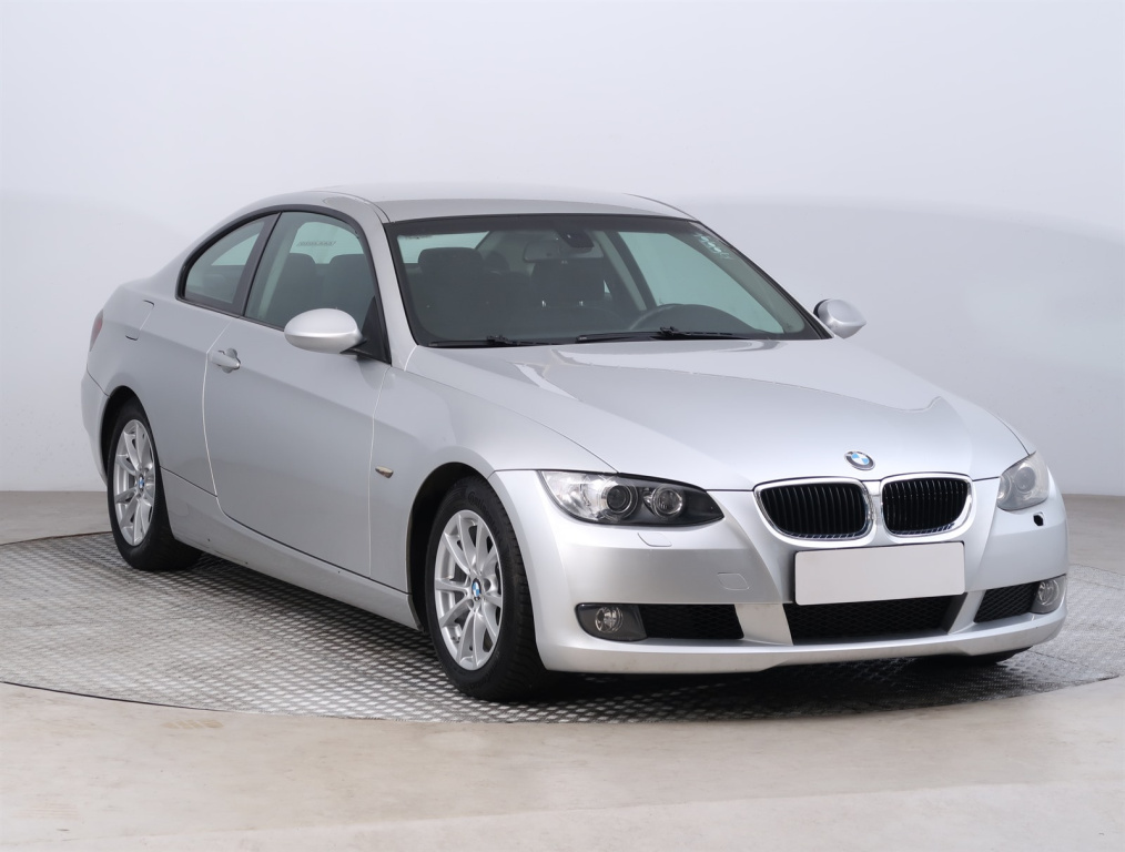 BMW 3, 2009, 320 d, 130kW