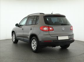 Volkswagen Tiguan - 2009