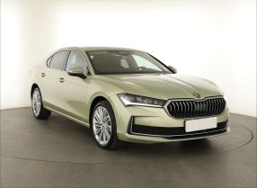 Škoda Superb - 2024