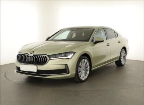 Škoda Superb - 2024