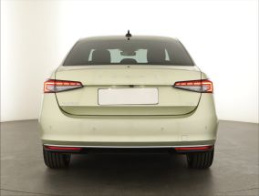 Škoda Superb - 2024