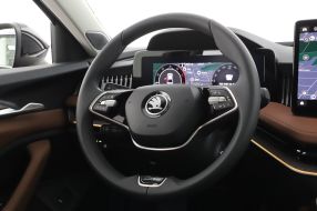 Škoda Superb - 2024
