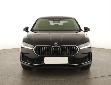 Škoda Superb - 2024