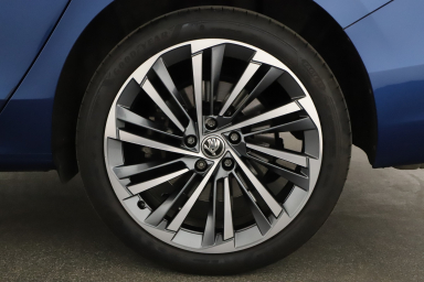 Škoda Superb - 2024
