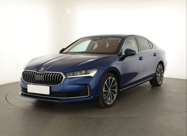 Škoda Superb - 2024