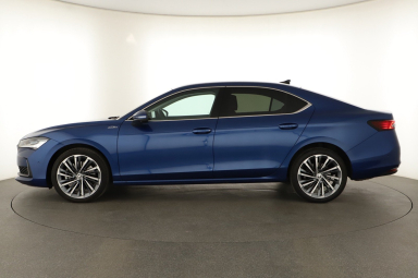 Škoda Superb - 2024