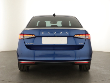 Škoda Superb - 2024