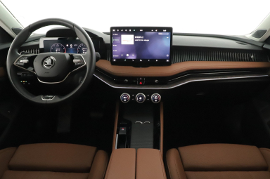 Škoda Superb - 2024