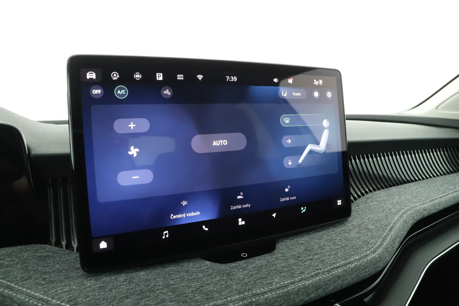 Škoda Superb - 2024