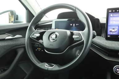 Škoda Superb - 2024