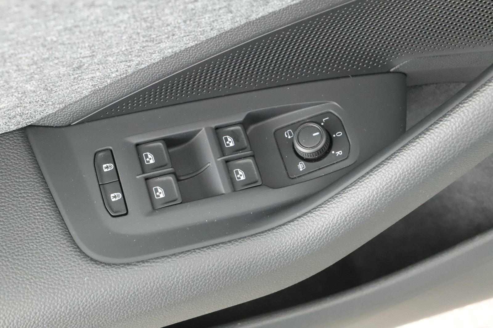 Škoda Superb - 2024