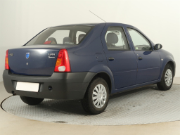 Dacia Logan 2005