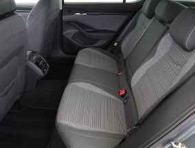 Škoda Superb - 2024