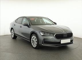 Škoda Superb - 2024