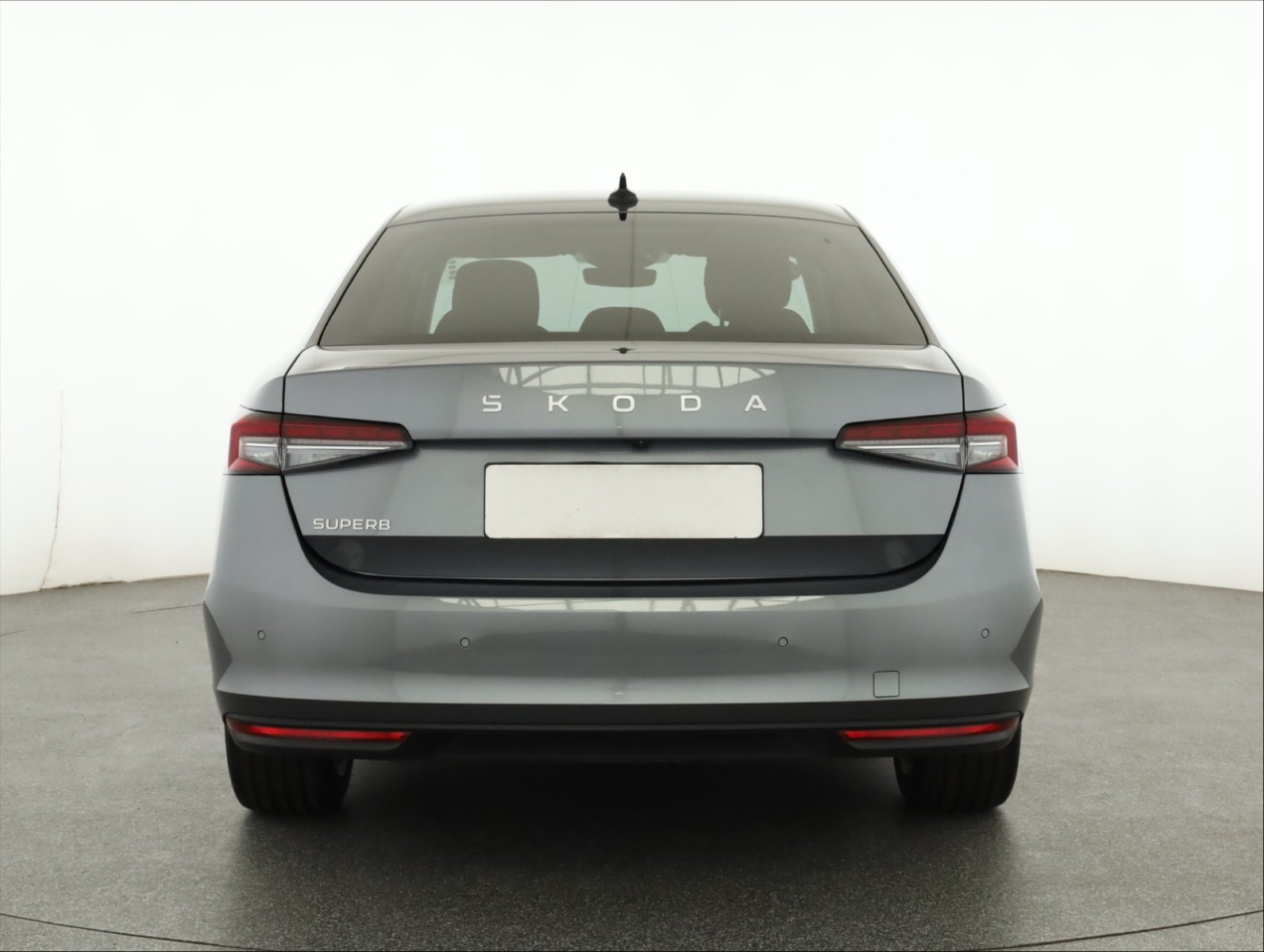Škoda Superb - 2024