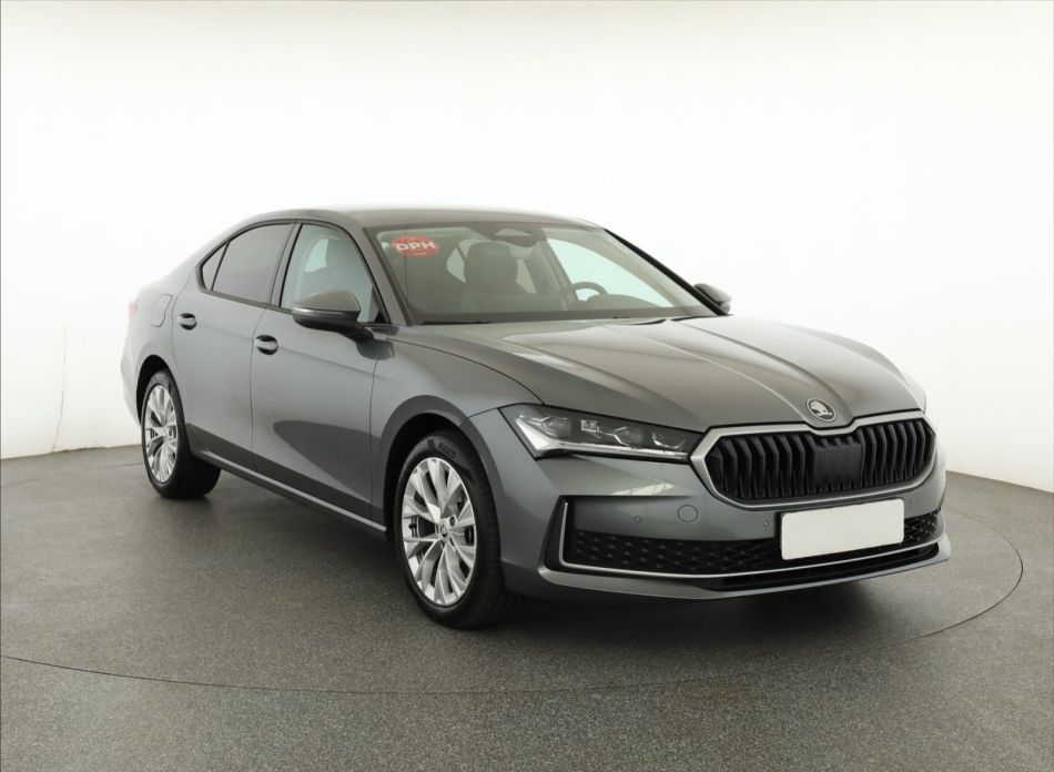 Skoda Superb - 2024