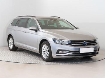 Volkswagen Passat, 2020