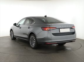 Škoda Superb - 2024