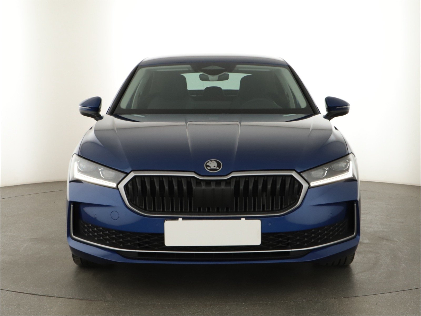 Škoda Superb - 2024
