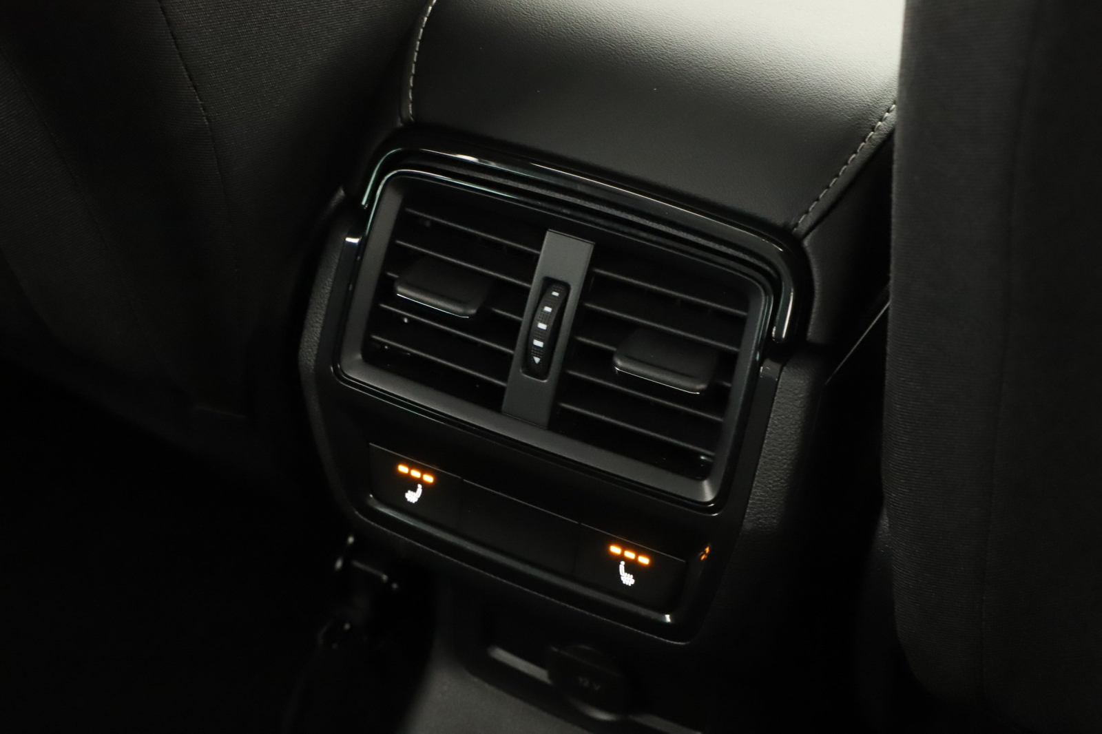 Škoda Karoq - 2025