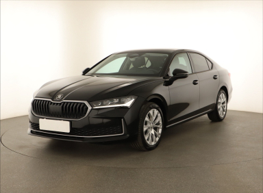 Škoda Superb - 2024