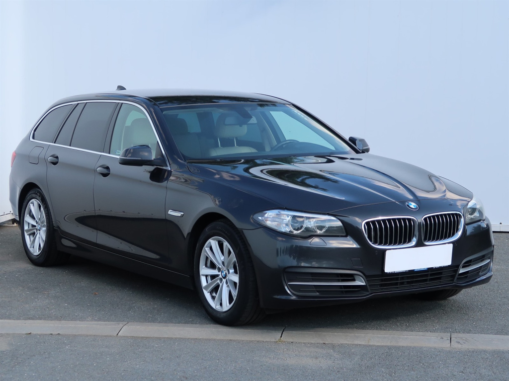 BMW 5, 2016, 518d, 110kW