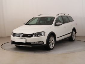 Volkswagen Passat - 2013