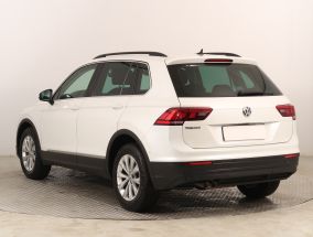 Volkswagen Tiguan - 2018