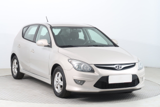 Hyundai i30, 2011