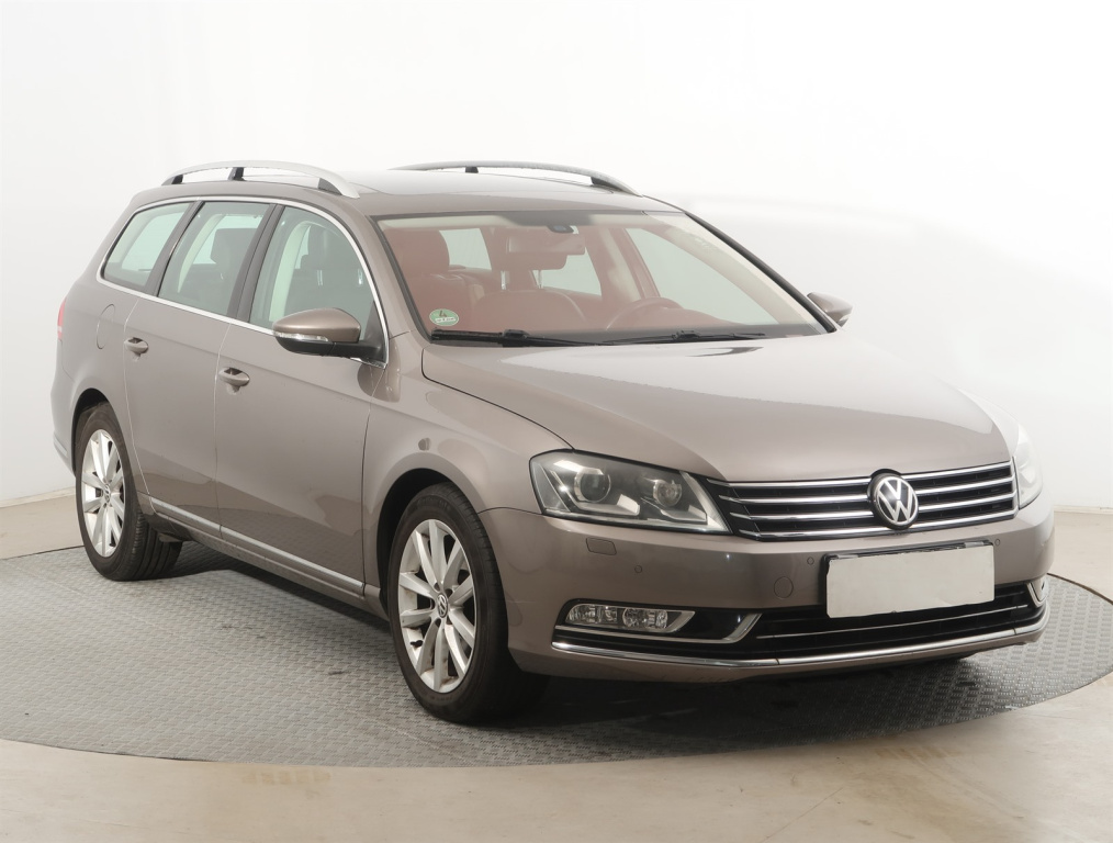 Volkswagen Passat, 2011, 2.0 TDI, 103kW