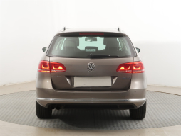 Volkswagen Passat 2011