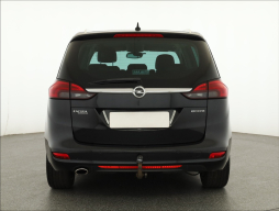 Opel Zafira 2015