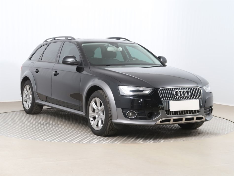 Audi Allroad A4 - 2013