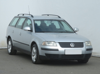 Volkswagen Passat, 2004