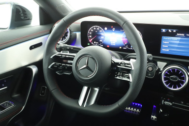 Mercedes-Benz CLA - 2024