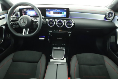 Mercedes-Benz CLA - 2024