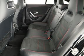 Mercedes-Benz CLA - 2024