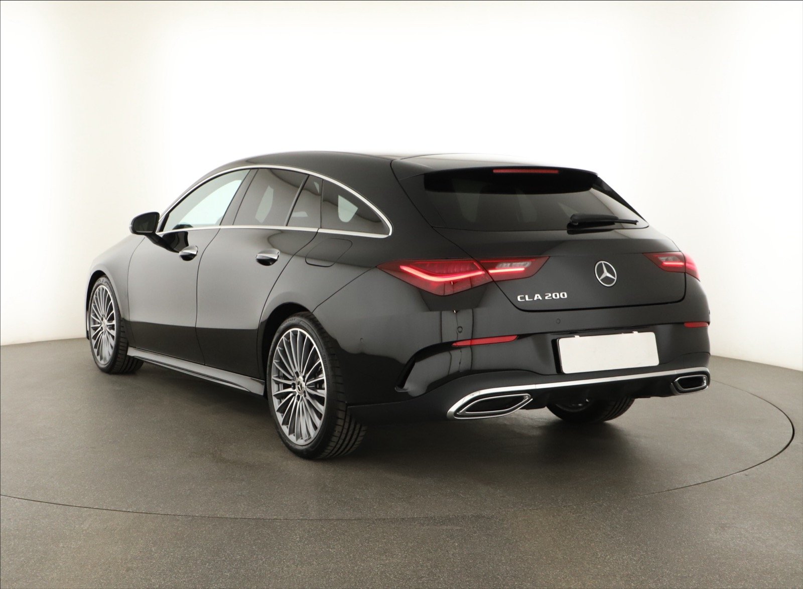 Mercedes-Benz CLA - 2024