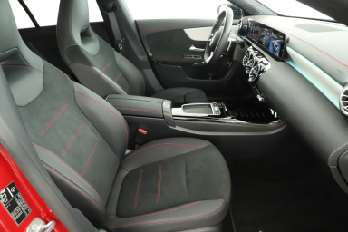 Mercedes-Benz CLA - 2024