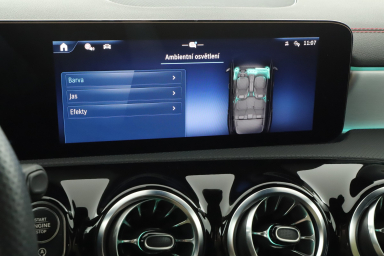 Mercedes-Benz CLA - 2024