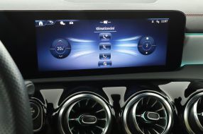 Mercedes-Benz CLA - 2024