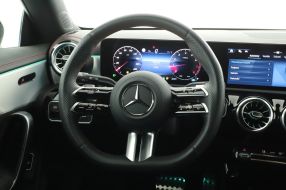 Mercedes-Benz CLA - 2024
