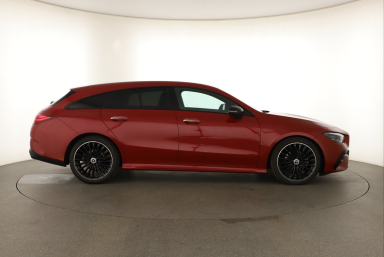 Mercedes-Benz CLA - 2024