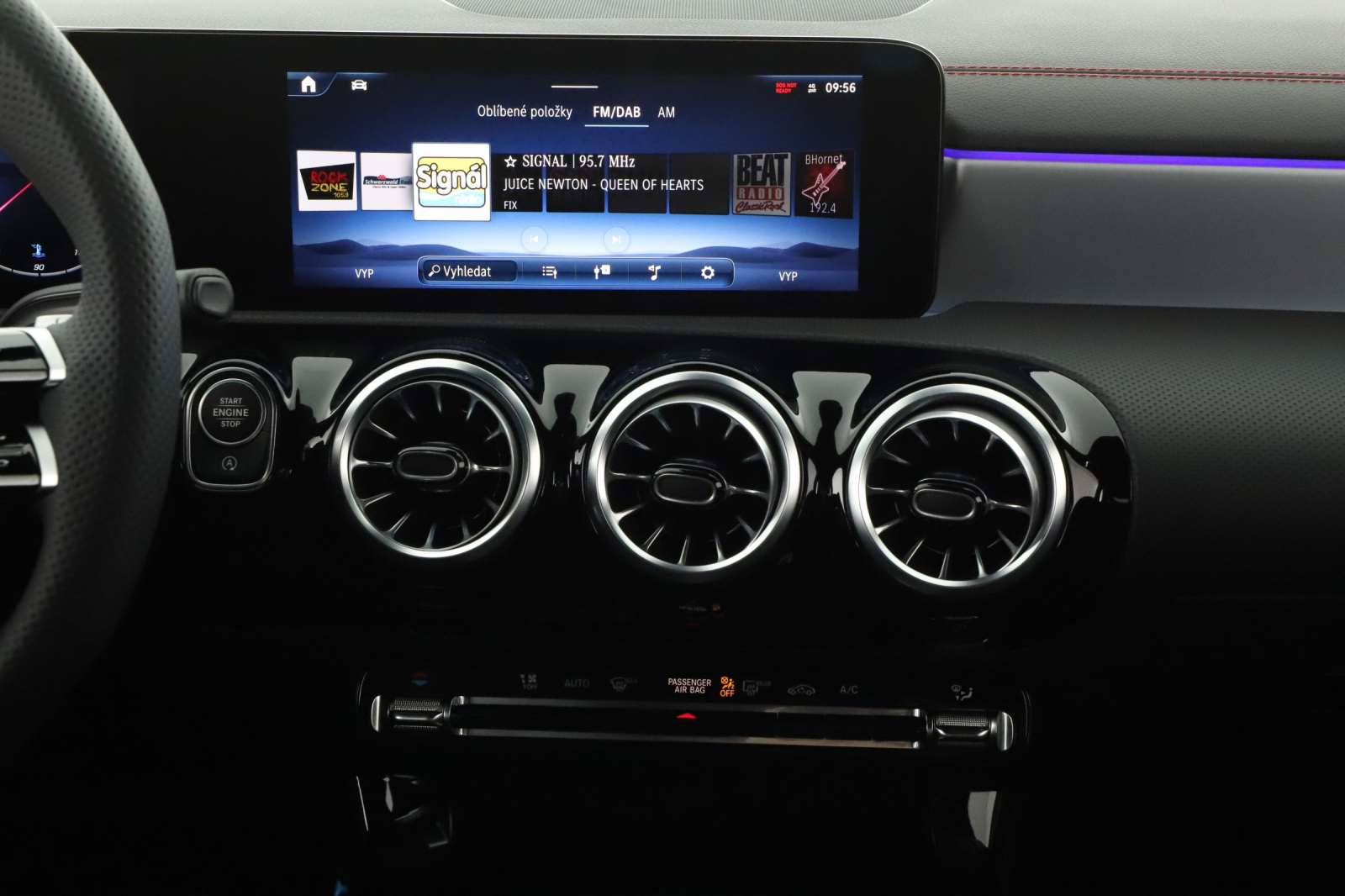 Mercedes-Benz CLA - 2024