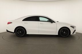 Mercedes-Benz CLA - 2024