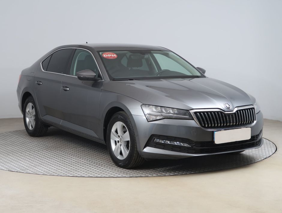 Skoda Superb - 2022