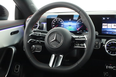 Mercedes-Benz CLA - 2024