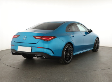 Mercedes-Benz CLA - 2024