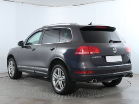 Volkswagen Touareg - 2013
